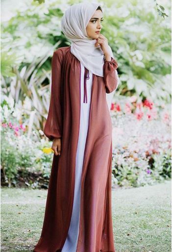 Stylish Hijab & Abaya Outfits, Modest Summer
